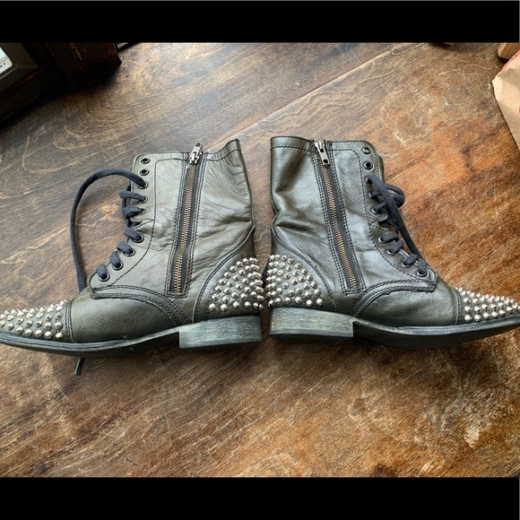 Steve Madden Tarnney zip up boots - Picture 5 of 9